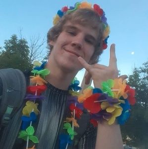 Meet your Posher, Jason